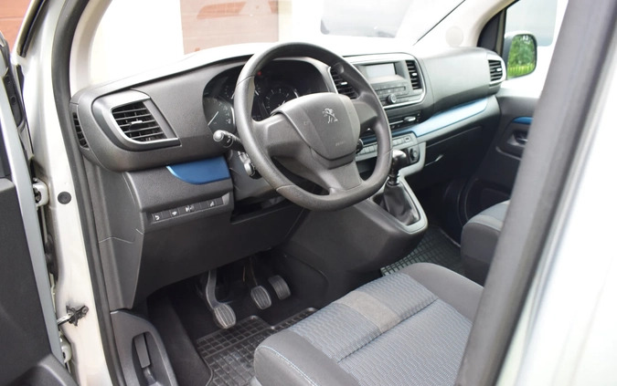 Peugeot Traveller cena 109899 przebieg: 199000, rok produkcji 2019 z Brzeziny małe 191